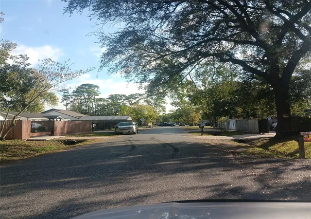 Photo 4 of Single family home for sale at 6414 Mohawk St, Houston, TX 77016 | MLS# 82233750 | Listing updated on 2026-07-28