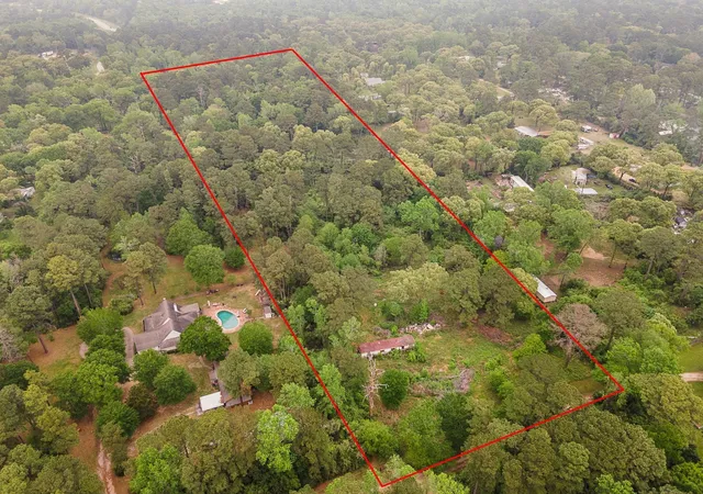 Photo 3 of Sale Pending at 22414 Mueschke Rd, Tomball, TX 77377 | MLS# 39884338 | Listing updated on 2026-10-10