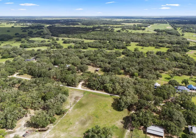 Homes for sale in Blessing, TX | 312 Private Road 821, Blessing, TX 77419 | MLS# 74354644