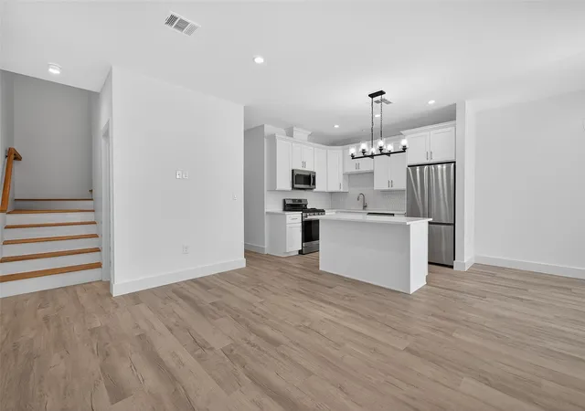 Homes for sale in Houston, TX | 5027 Willow Glen Dr #A-B, Houston, TX 77033 | MLS# 48372487