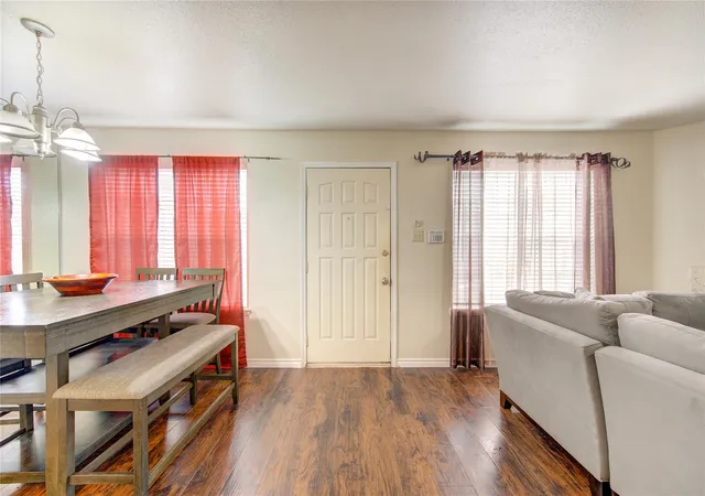 3rd image of 8245 Creekbend Dr, Houston, TX 77071 | MLS# 13074315