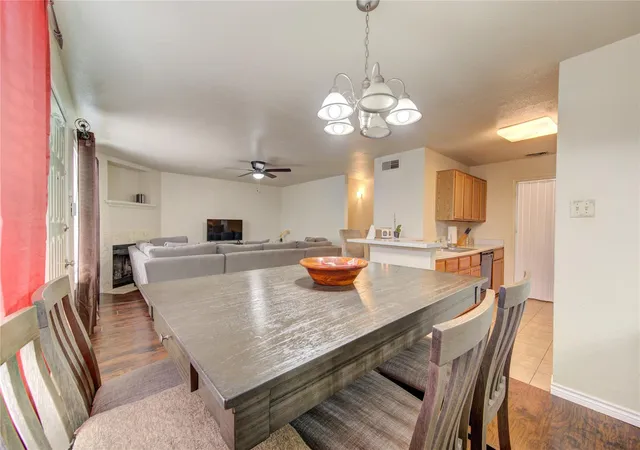 5th image of 8245 Creekbend Dr, Houston, TX 77071 | MLS# 13074315