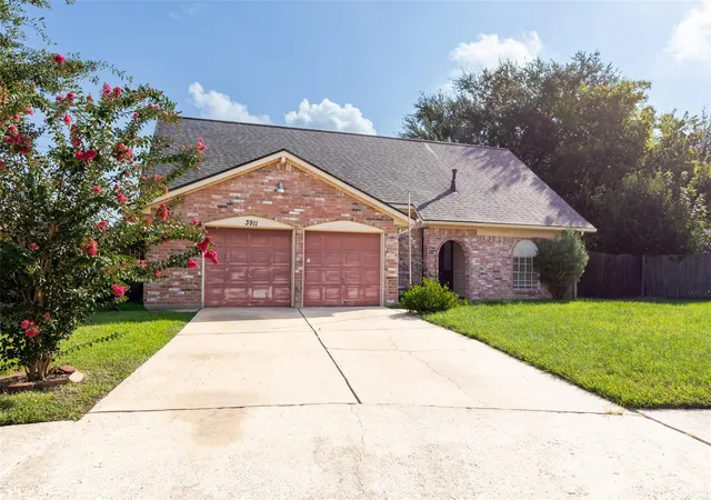 24th image of 3911 Thistlewood Dr, Pasadena, TX 77504 | MLS# 24744620