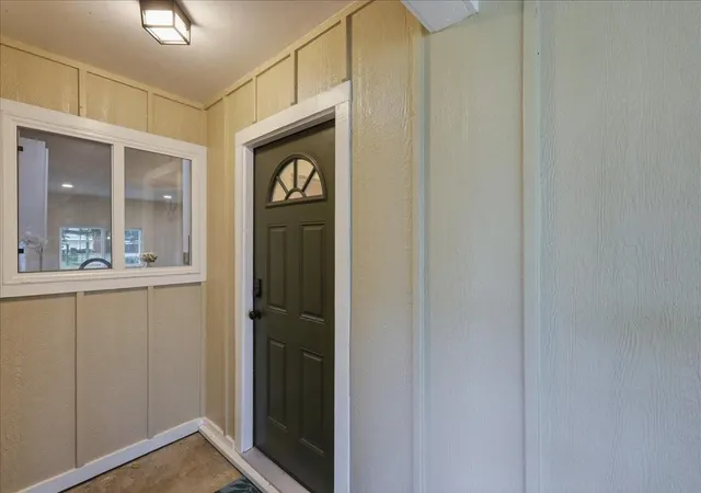 4th image of 2409 Grand Blvd, Port Neches, TX 77651 | MLS# 39293548