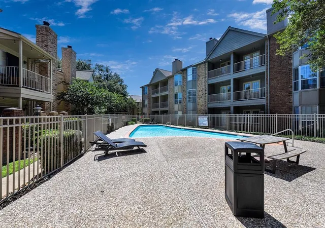 Condominium at 11201 Lynbrook Dr #3502, Houston, TX 77042 | MLS# 55166732 | | Sold on 2024-09-05