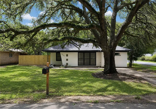 1st image of 2400 Carrington St, Bay City, TX 77414 | MLS# 79540045