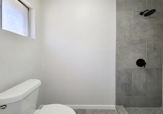 5th image of 4427 Algernon Dr, Spring, TX 77373 | MLS# 84329385