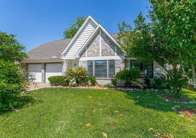 Homes for sale in Pasadena, TX | 4219 Tuscarora St, Pasadena, TX 77504 | MLS# 13852837