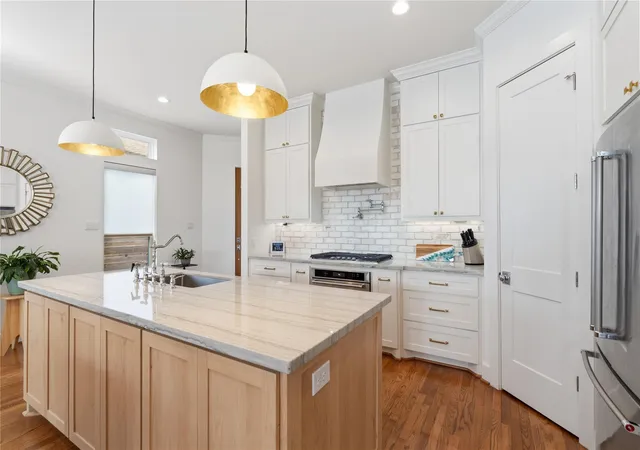 5th image of 1522 Lawrence St, Houston, TX 77008 | MLS# 10710309
