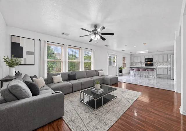 Photo 4 of Single family home for sale at 19514 Remington Martin Dr, Houston, TX 77073 | MLS# 32970525 | Listing updated on 2026-09-18