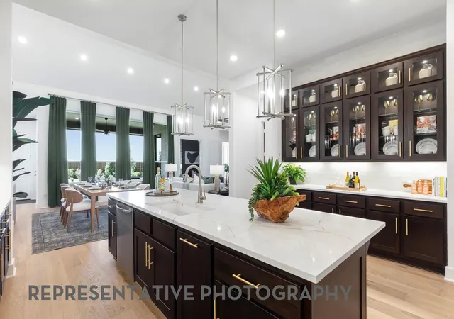 2nd image of 15630 Broadway Bend Dr, Conroe, TX 77302 | MLS# 20630018