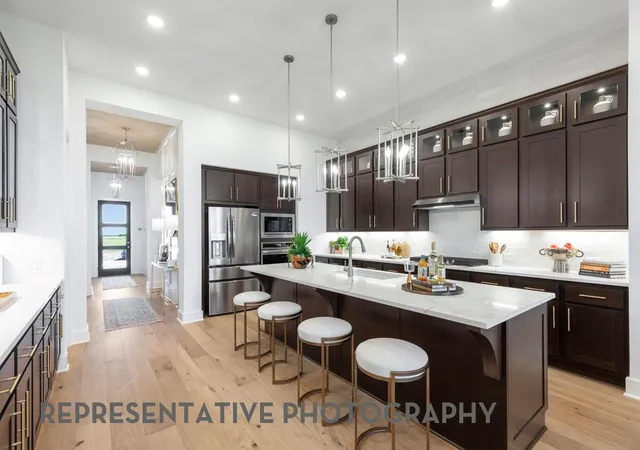 4th image of 15630 Broadway Bend Dr, Conroe, TX 77302 | MLS# 20630018