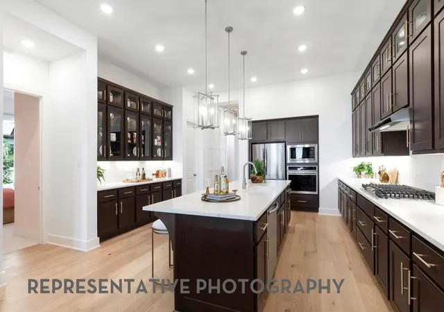 5th image of 15630 Broadway Bend Dr, Conroe, TX 77302 | MLS# 20630018