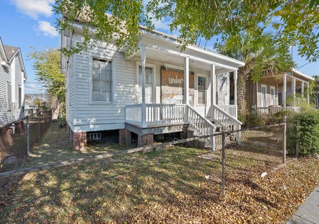 Photo 1 of Single family home for sale at 2814 Ave L, Galveston, TX 77550 | MLS# 31984841 | Listing updated on 2026-06-01