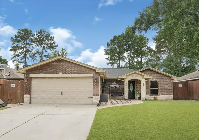 Photo 2 of Single family home for sale at 10010 Valley Park Dr, Houston, TX 77078 | MLS# 35908245 | Listing updated on 2026-07-18