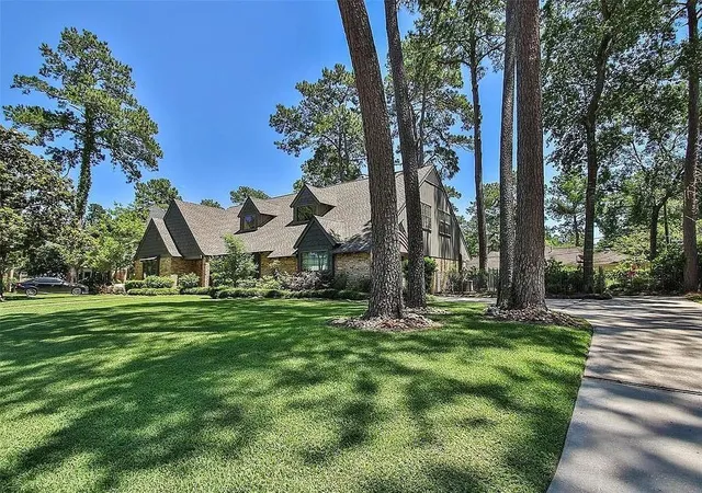 Photo 1 of Single family home for sale at 1907 Corral Dr, Houston, TX 77090 | MLS# 24536156 | Listing updated on 2026-09-18