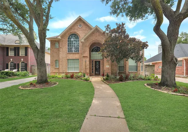 Photo 1 of Single family home for sale at 12506 Whispering Sands Ct, Houston, TX 77041 | MLS# 87172778 | Listing updated on 2026-08-19