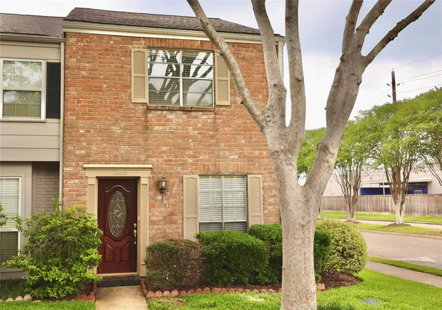 Photo 1 of Sale Pending at 14453 Still Meadow Dr, Houston, TX 77079 | MLS# 77338548 | Listing updated on 2026-09-21