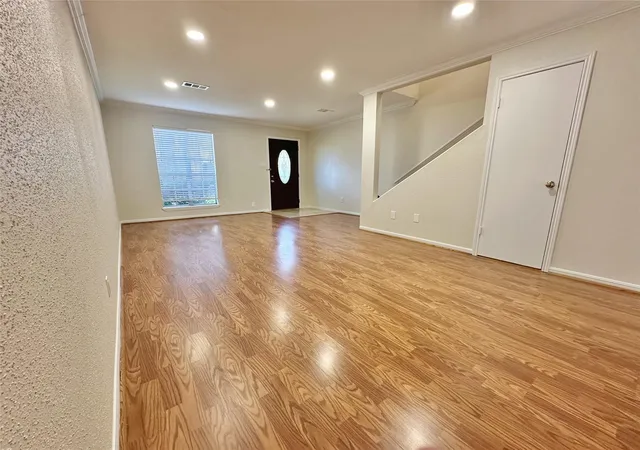 Photo 3 of Sale Pending at 14453 Still Meadow Dr, Houston, TX 77079 | MLS# 77338548 | Listing updated on 2026-09-21