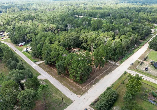 1st image of 30 Libby Dr, Cleveland, TX 77328 | MLS# 81606832