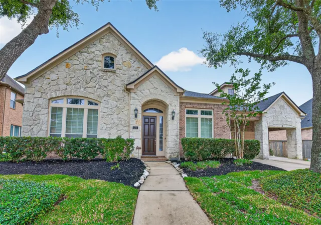 Homes for sale in Pearland, TX | 12316 Bend Creek Ln, Pearland, TX 77584 | MLS# 69578379