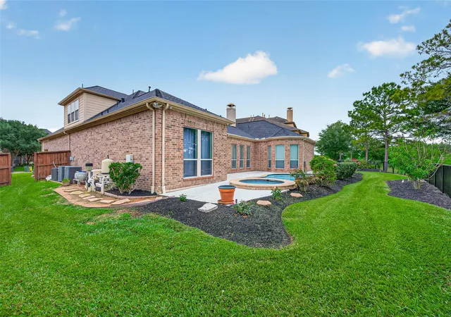Homes for sale in Pearland, TX | 12316 Bend Creek Ln, Pearland, TX 77584 | MLS# 69578379