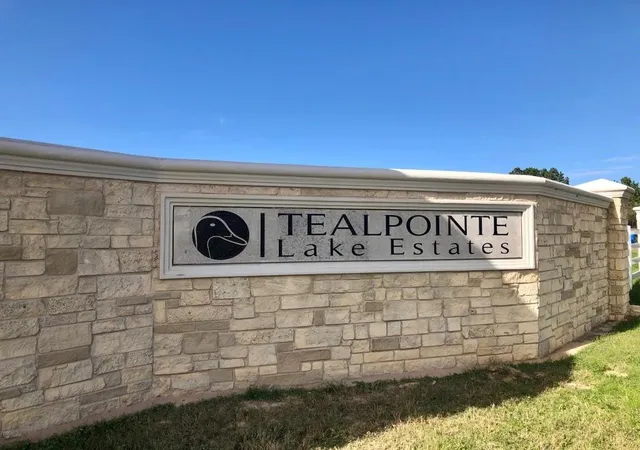 4th image of 20719 Tealpointe Ridge Ln, Tomball, TX 77377 | MLS# 10825418
