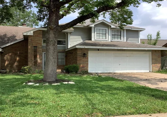 Photo 1 of Single family home for sale at 9838 Stableway Dr, Houston, TX 77065 | MLS# 10008528 | Listing updated on 2026-06-17
