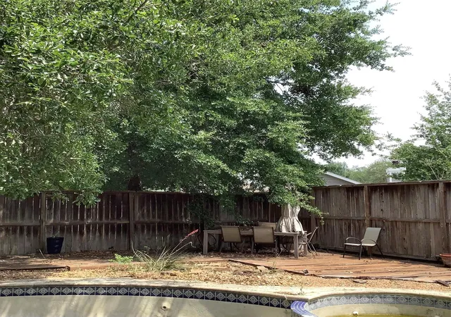 Photo 3 of Single family home for sale at 9838 Stableway Dr, Houston, TX 77065 | MLS# 10008528 | Listing updated on 2026-06-17