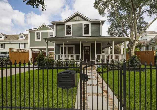 Photo 1 of Single family home for sale at 1535 Rutland St, Houston, TX 77008 | MLS# 72168548 | Listing updated on 2026-09-17
