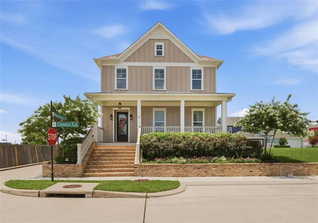 Photo 1 of Single family home for sale at 12 Gentry Ln, Galveston, TX 77554 | MLS# 90143702 | Listing updated on 2026-08-07