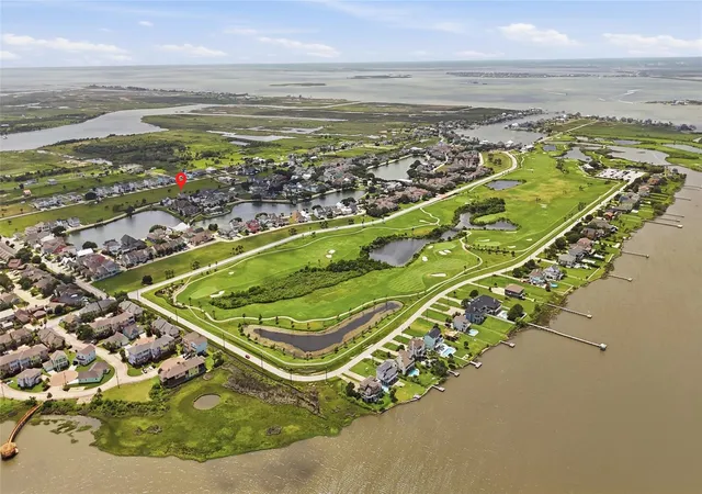 Photo 36 of Single family home for sale at 12 Gentry Ln, Galveston, TX 77554 | MLS# 90143702 | Listing updated on 2026-08-07