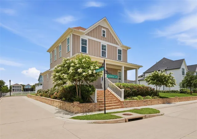 Photo 2 of Single family home for sale at 12 Gentry Ln, Galveston, TX 77554 | MLS# 90143702 | Listing updated on 2026-08-07