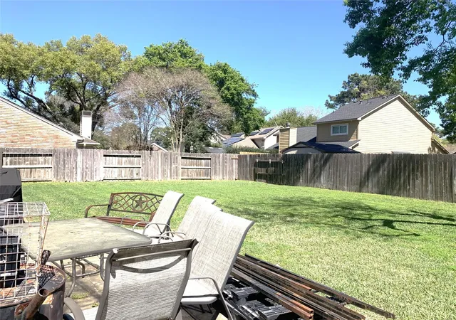 4th image of 8406 Hot Springs Dr, Houston, TX 77095 | MLS# 7537970