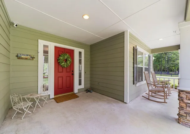 Photo 3 of Single family home for sale at 16903 Mustang Trl Dr, Magnolia, TX 77355 | MLS# 9568498 | Listing updated on 2026-09-23