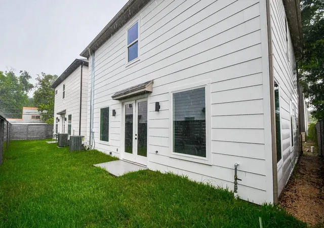 20th image of 6537 Sealey St, Houston, TX 77091 | MLS# 79675886