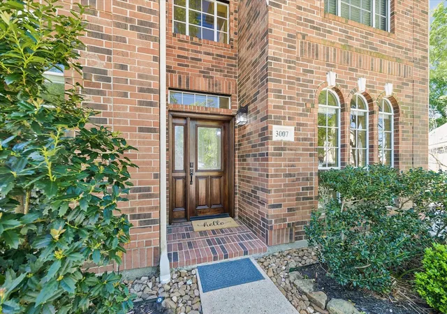 Photo 3 of Sale Pending at 3007 Sycamore Tree Ct, Kingwood, TX 77345 | MLS# 35266517 | Listing updated on 2026-09-09