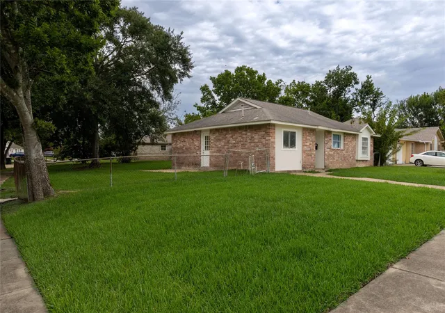 1st image of 12314 Flushing Meadows Dr, Houston, TX 77089 | MLS# 850020