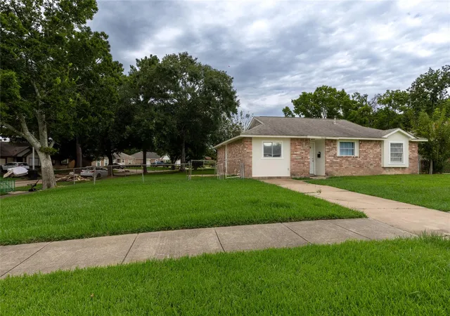 3rd image of 12314 Flushing Meadows Dr, Houston, TX 77089 | MLS# 850020