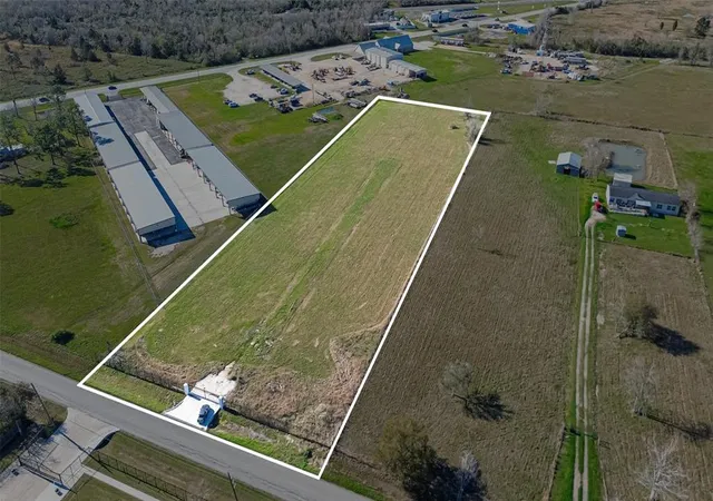 Photo 1 of Sale Pending at 0 County Road 424, Alvin, TX 77511 | MLS# 33916690 | Listing updated on 2026-08-31