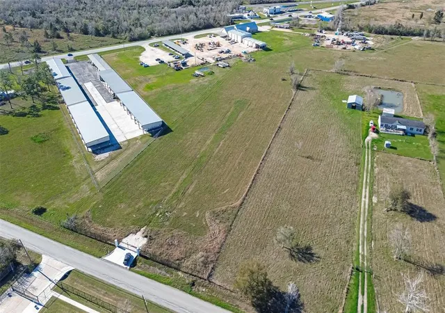 Photo 3 of Sale Pending at 0 County Road 424, Alvin, TX 77511 | MLS# 33916690 | Listing updated on 2026-08-31