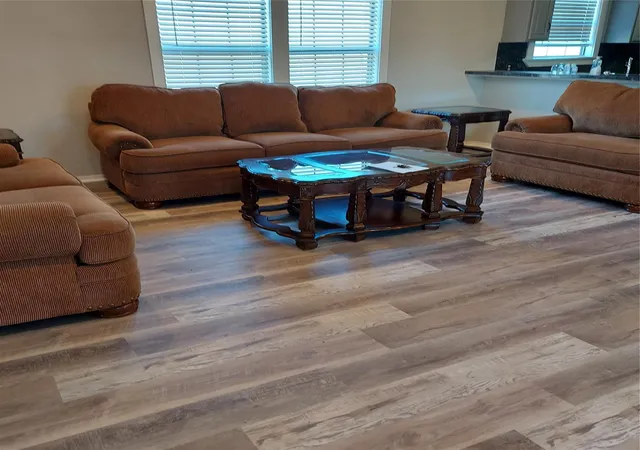 Photo 3 of Single family home for sale at 6047 W Creek Rd, East Bernard, TX 77435 | MLS# 98067764 | Listing updated on 2026-07-03