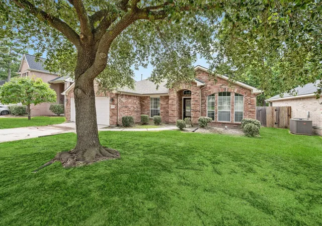 Photo 1 of Single family home for sale at 8327 Sports Hvn Dr, Humble, TX 77346 | MLS# 6463080 | Listing updated on 2026-07-05