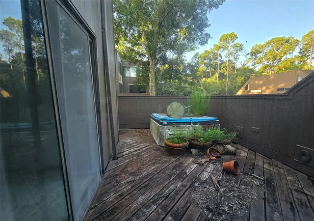 23rd image of 31 Litchfield Ln, Houston, TX 77024 | MLS# 62995773