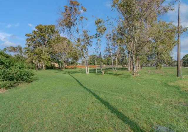 19th image of 0 Fm 517, League City, TX 77551 | MLS# 38217355