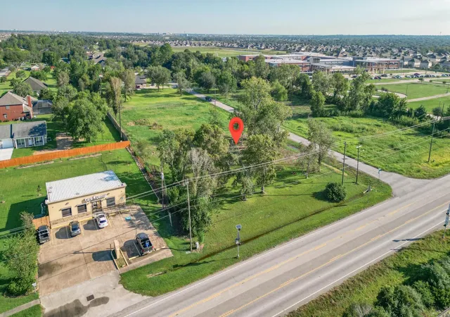 1st image of 0 Fm 517, League City, TX 77551 | MLS# 38217355