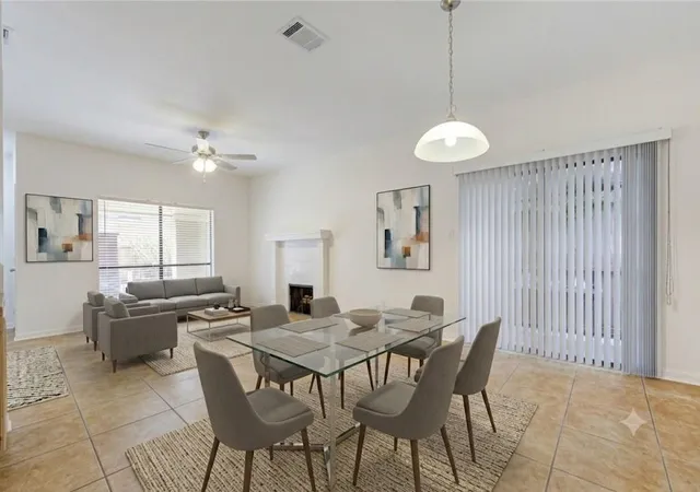 2nd image of 1920 Augusta Dr #5, Houston, TX 77057 | MLS# 84500374