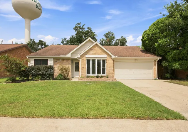 Photo 2 of Sale Pending at 11123 Rippling Meadows Dr, Houston, TX 77064 | MLS# 97065055 | Listing updated on 2026-09-16