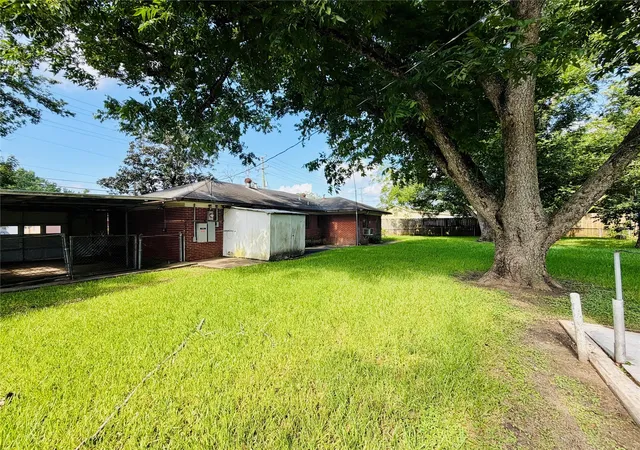 18th image of 2721 Beaumont Ave, Liberty, TX 77575 | MLS# 82289155