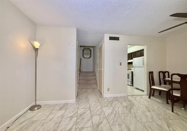 4th image of 11002 Hammerly Blvd #88, Houston, TX 77043 | MLS# 88330092